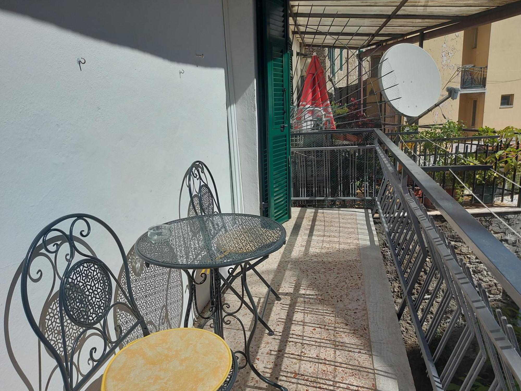 Suite-Appartamento-Del B&B Dei Doria Dolceacqua Exterior foto