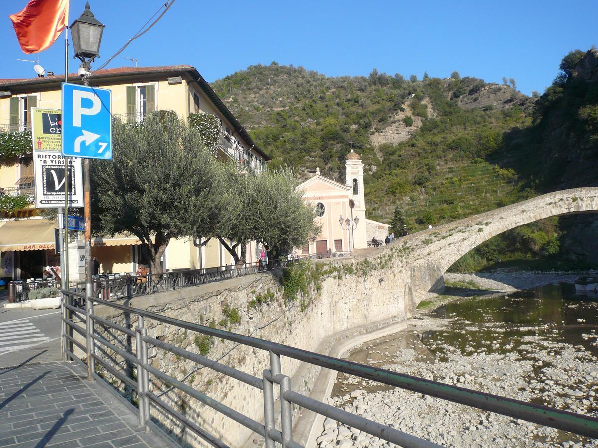 Suite-Appartamento-Del B&B Dei Doria Dolceacqua Exterior foto